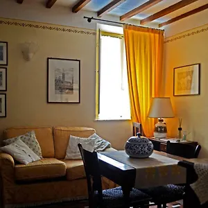https://casa-di-luli.it-tuscanyhotel.com