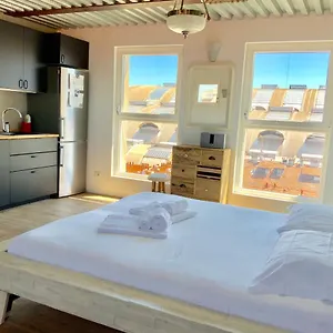 https://luxury-studio-unique-view-near-main-station.it-lombardy.com