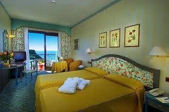 **** Aparthotel Residence Madrigale Costermano Italy