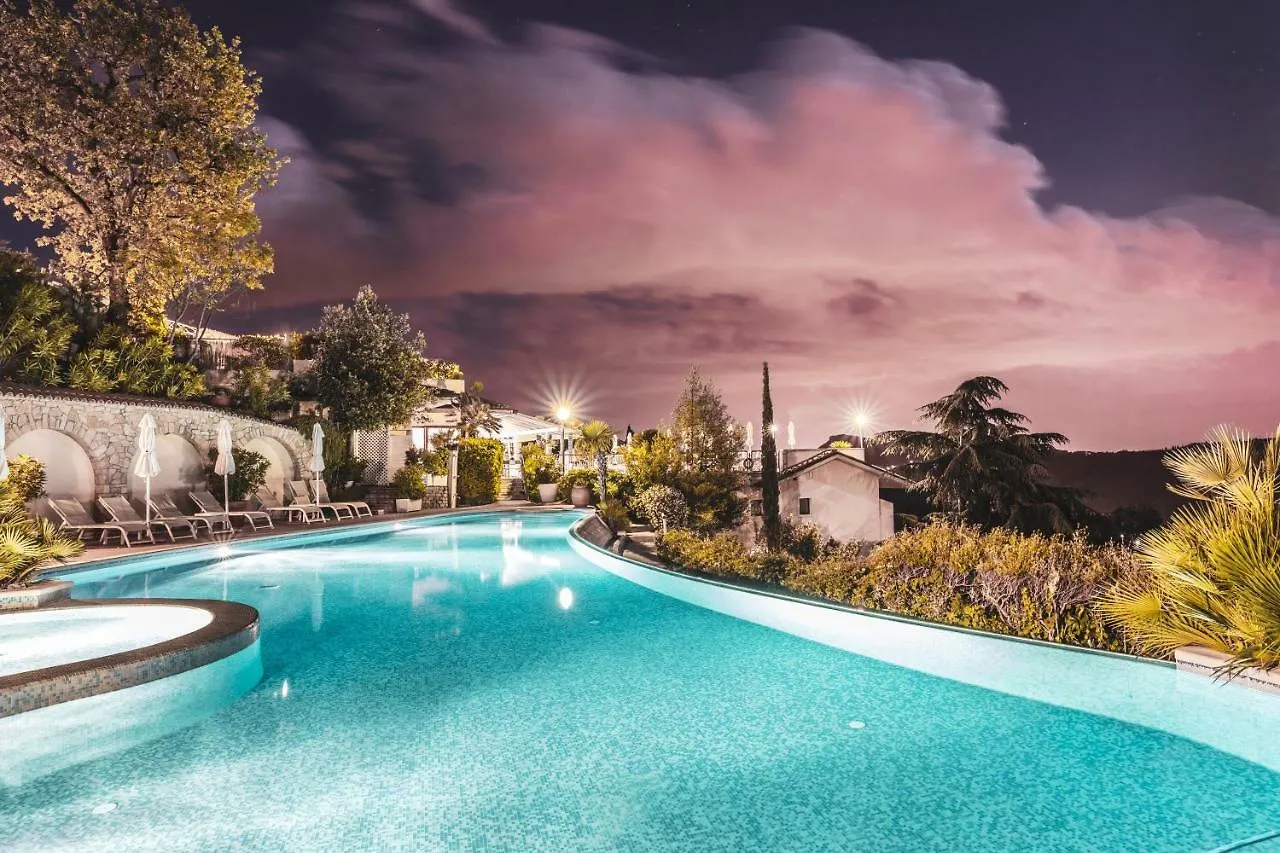 Aparthotel Residence Madrigale Costermano